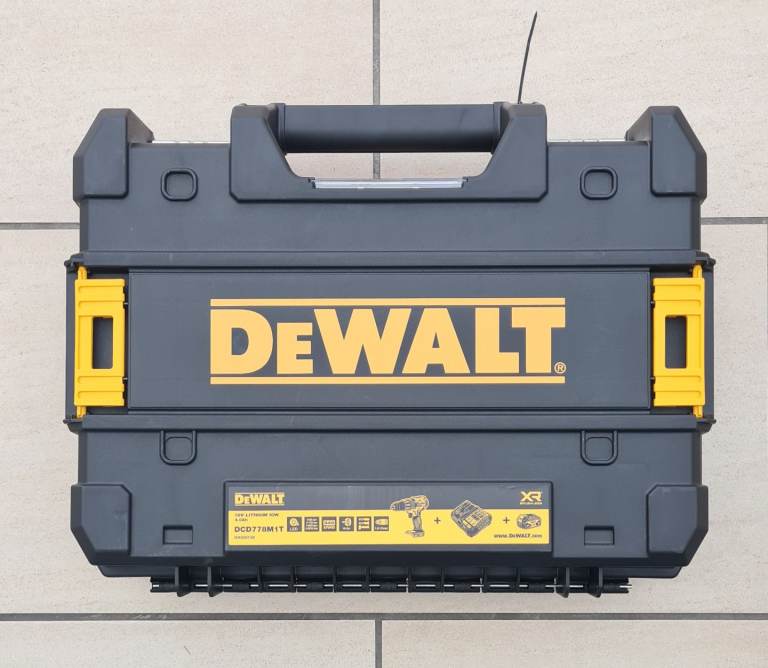 DEWALT COMBI DRILL DCD778M1T-SFGB 18V 1 x 4.0Ah Li-Ion XR Brushless Cordless 