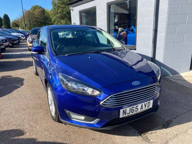 2015 Ford Focus 1.0 EcoBoost Titanium 5dr HATCHBACK Petrol Manual