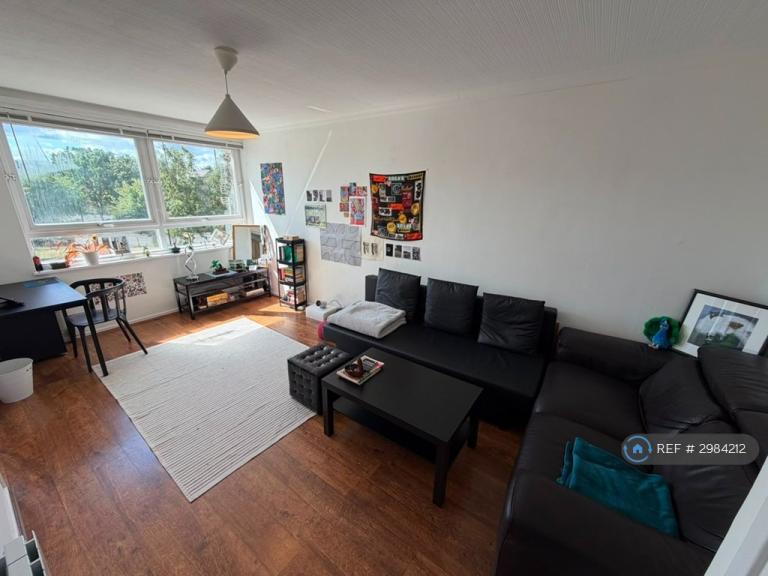 1 bedroom flat in Arrowsmith House, Spital Tongues, Newcastle Upon Tyne, NE2 (1 bed) (#2984212)
