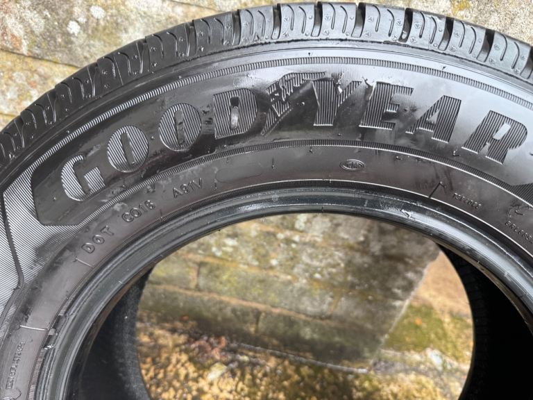 Transit tyre 