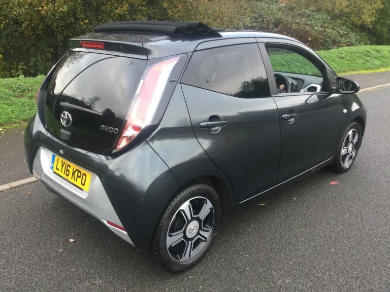 2016 Toyota AYGO 1.0 VVT-i X-Clusiv 2 5dr HATCHBACK Petrol Manual