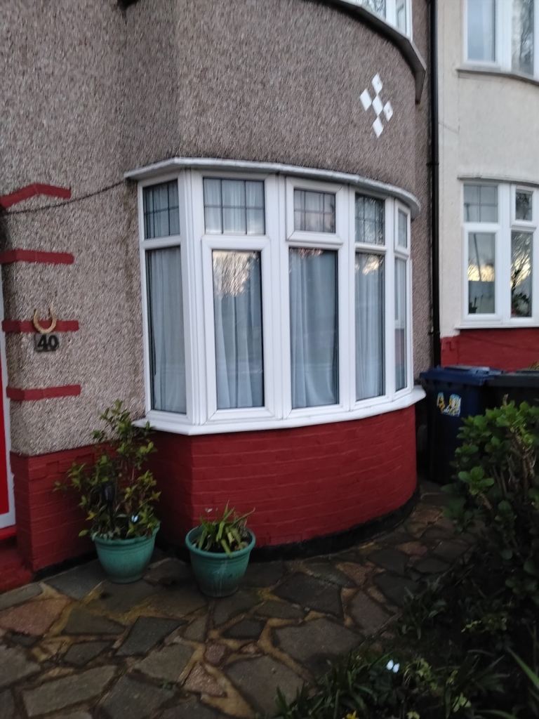 Double room to rent in Greenford