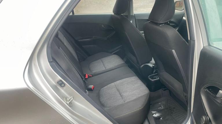 2011 Kia Picanto 1.0 1 Air 5dr HATCHBACK Petrol Manual