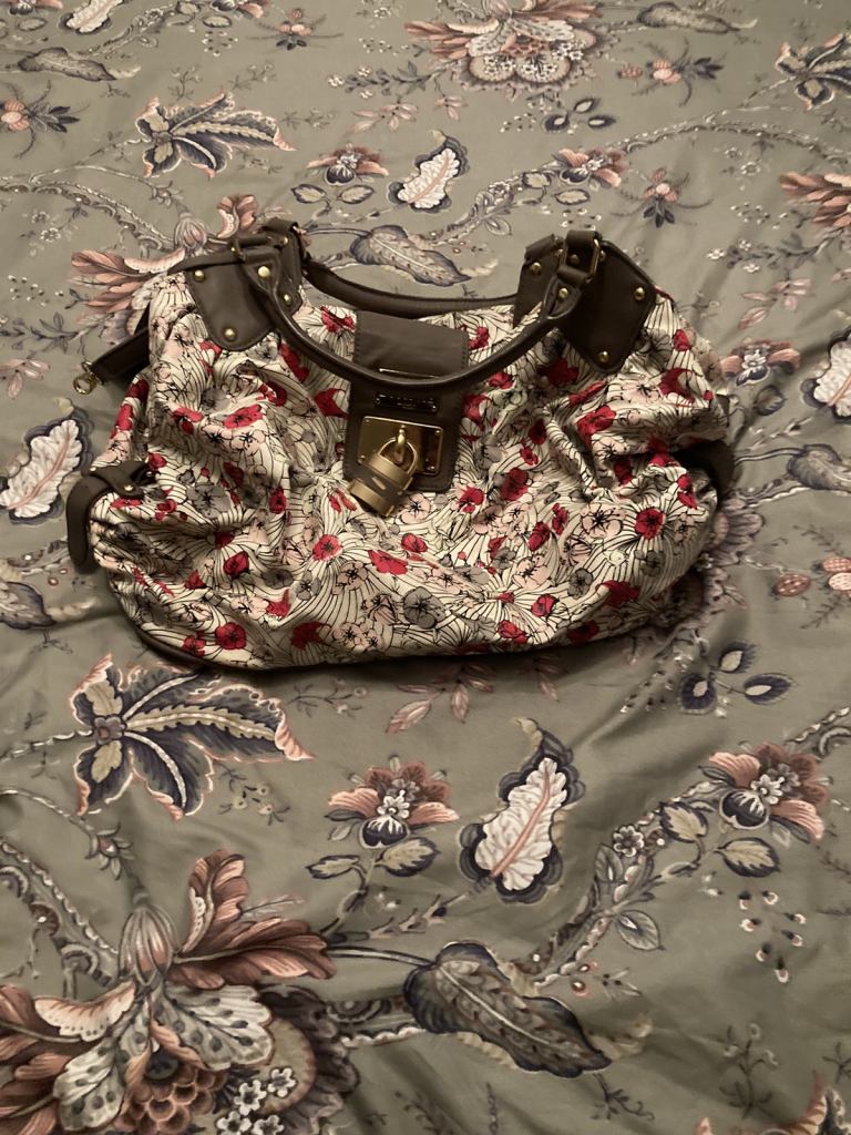 Paul’s Boutique hand bag