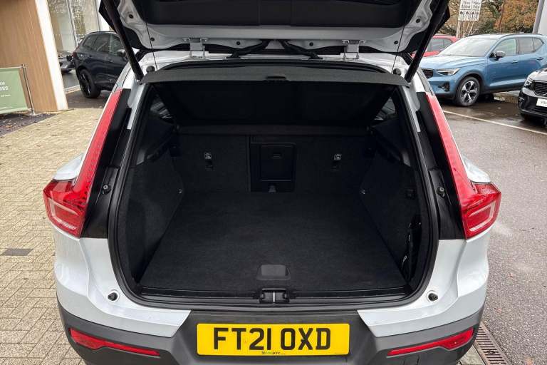 2021 Volvo XC40 1.5 T3 [163] R DESIGN 5dr Geartronic ESTATE PETROL Automatic