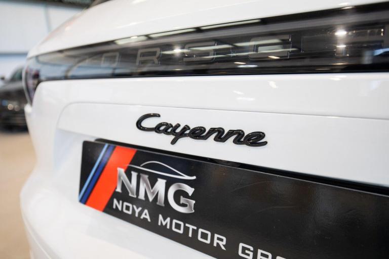 2020 Porsche Cayenne E-Hybrid 5dr Tiptronic S ESTATE PETROL/ELECTRIC Automatic