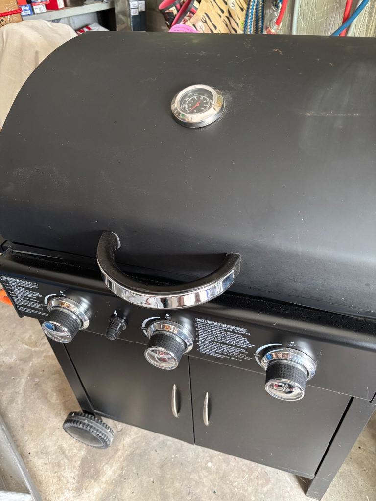 Family barbecue 