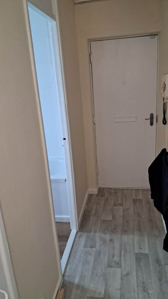 Private Sale: Ground Floor Flat with Rare Private Garden | 103-Year Lease | Telford TF3