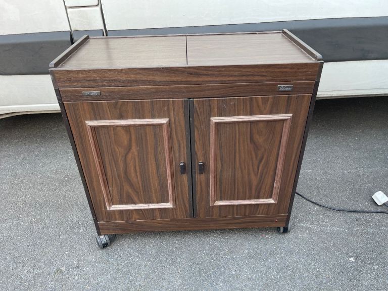 Free hostess trolley