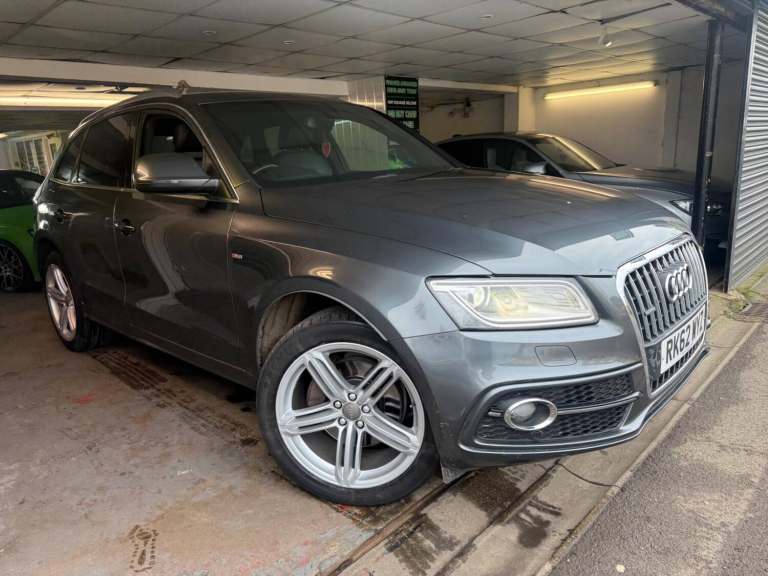 Audi Q5 3.0 TDI V6 S line Plus S Tronic quattro Euro 5 (s/s) 5dr Diesel Automatic
