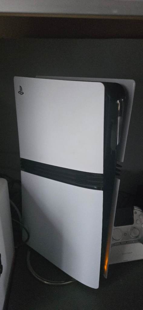 Sony PlayStation 5 pro 2 tb (PS5) Console - excellent Condition