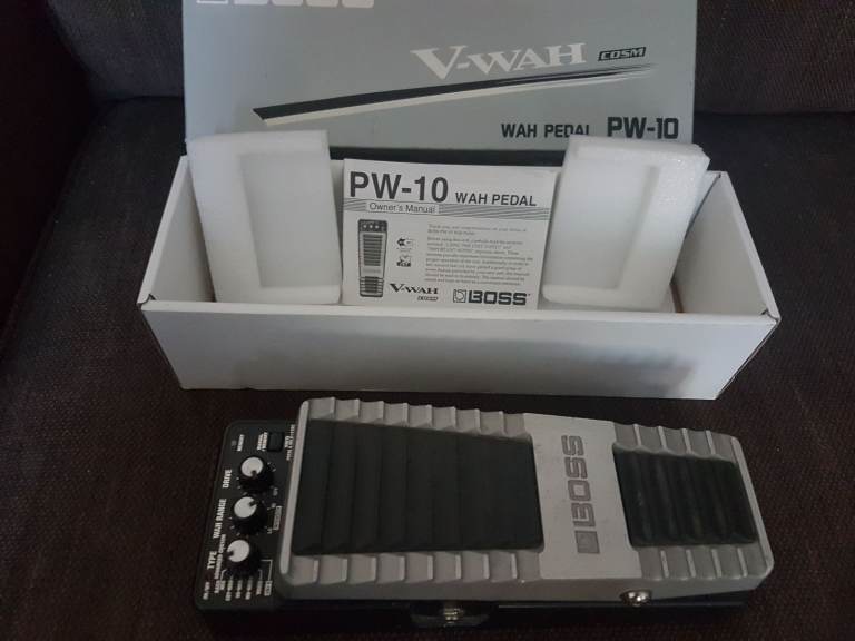 Boss Effect pedal V-WAH