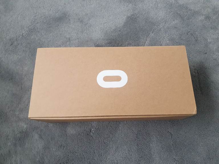 Oculus Quest 2 - 256gb storage 