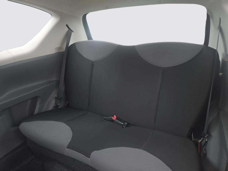 2011 Peugeot 107 1.0 12V Urban Lite Euro 5 3dr HATCHBACK Petrol Manual