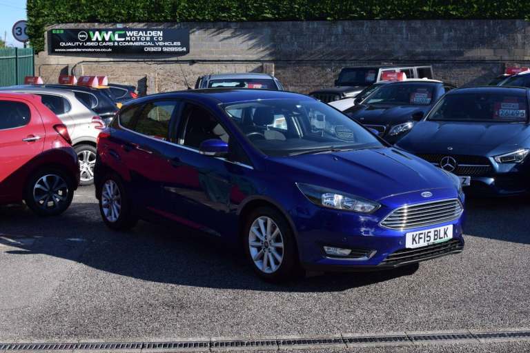 2015 Ford Focus 1.5T EcoBoost Titanium Euro 6 (s/s) 5dr HATCHBACK Petrol Manual