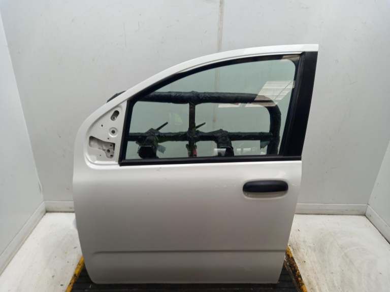 Fiat Panda Left Front Door N/S 6 5 Door Hatchback