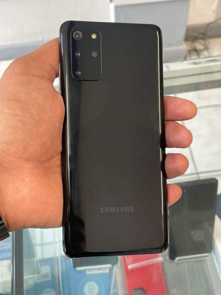 Samsung Galaxy S20+ 5G 128GB 12GB RAM REFURB Any SIM Old Trafford Manchester M169NF