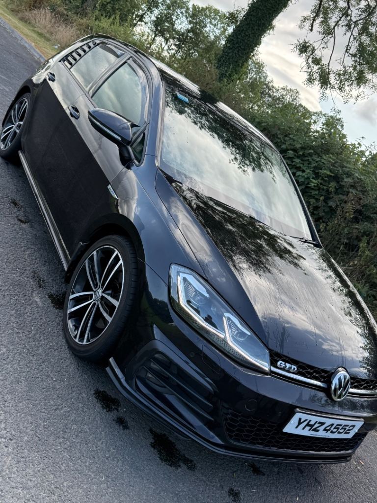 Volkswagen, GOLF, Hatchback, 2017, Manual, 1968 (cc), 5 doors