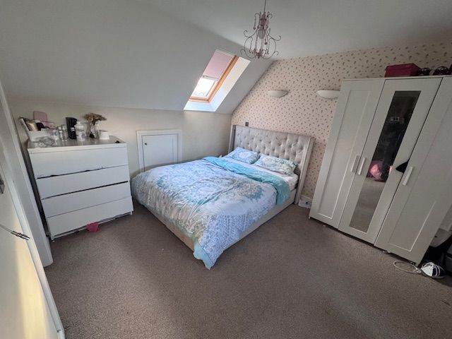 Double Room For Rent - Harlow
