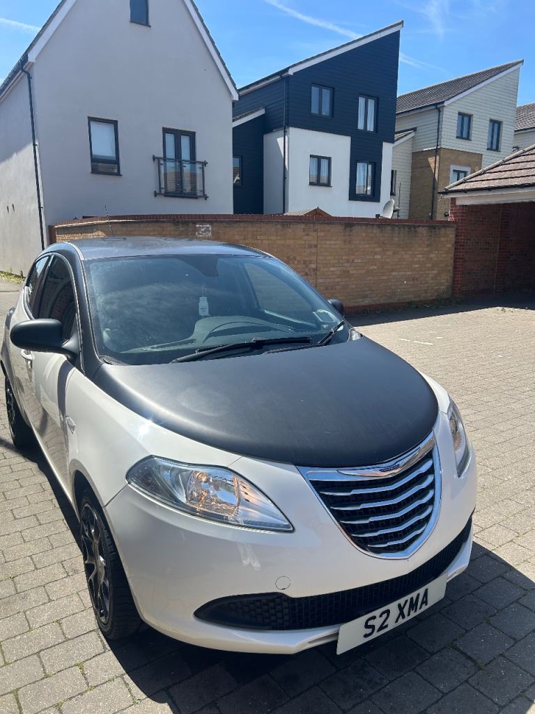 Chrysler, YPSILON, Hatchback, 2014, Manual, 1242 (cc), 5 doors