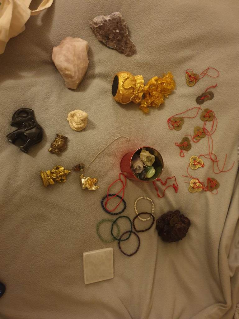 Crystals & Chinese coins etc 