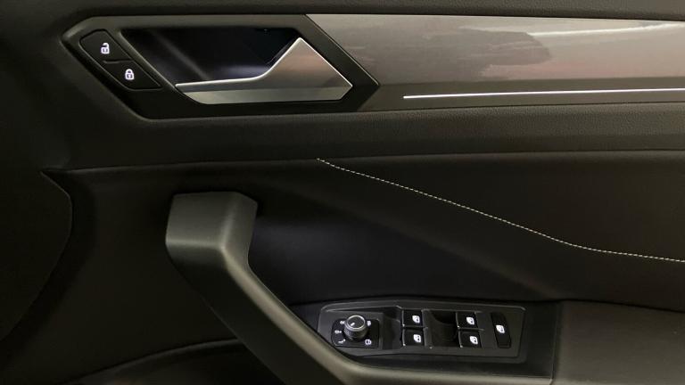 2022 Volkswagen T-Roc 1.5 TSI Style 5dr DSG Petrol Hatchback Hatchback Petrol Automatic