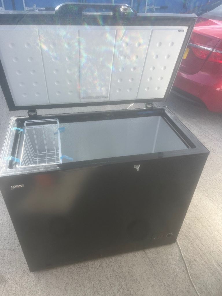 Chest freezer 