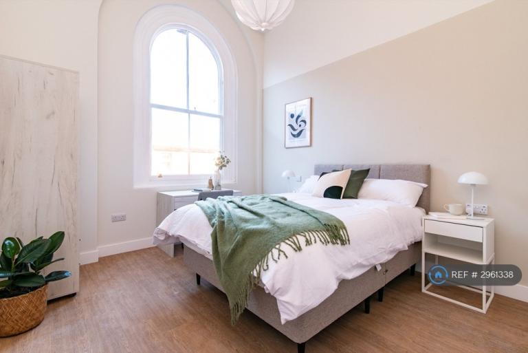 1 bedroom in Lovelace Court, Hucknall, NG15 (#2961338)