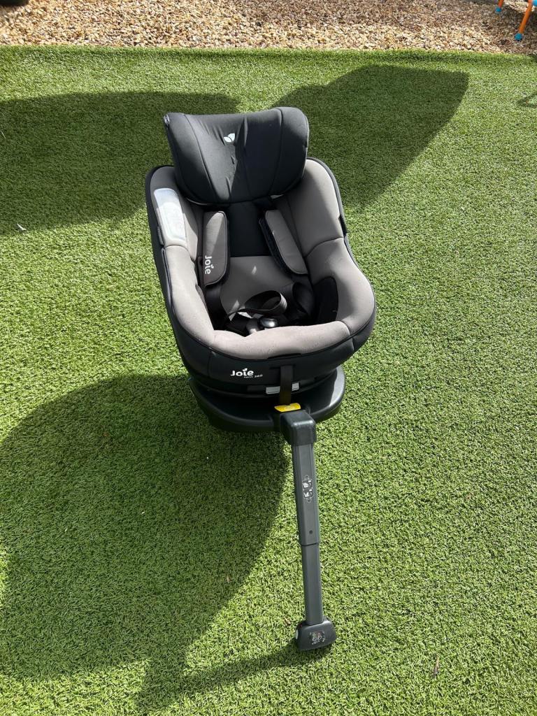 Joie ispin 360 car seat 