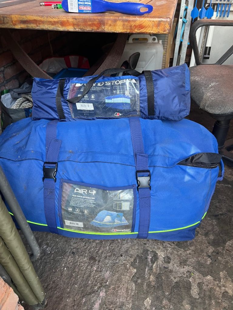 Berghaus Air 4 with matching wind breaker 