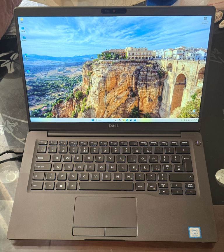 Dell Latitude 5300 Laptop, 14", i5 8th Gen, 256GB SSD, 8GB Ram, Excellent Condtion
