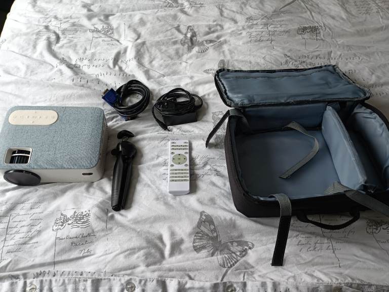 Fangor F-206 Mini projector