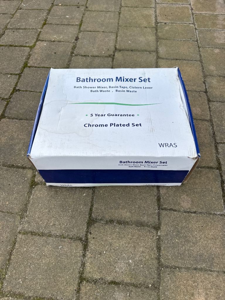 Chrome bath mixer tap with shower head