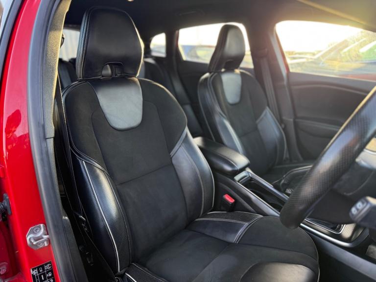 2016 Volvo V40 T2 [122] R DESIGN 5dr Geartronic HATCHBACK Petrol Automatic