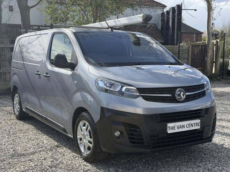 2022 (22) VAUXHALL VIVARO L1 H1 (SWB) 1.5 F2700 DYNAMIC (120PS) -[A/C] - FSH