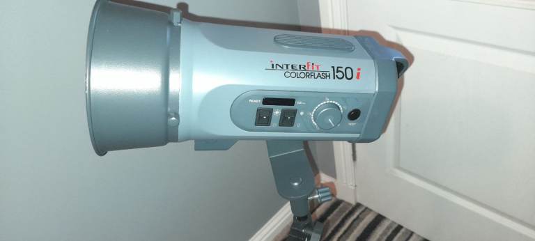 Interfit 150 flash kit