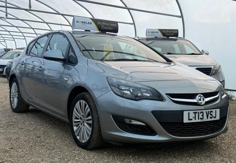 2013 Vauxhall Astra 1.6i 16V Energy 5dr HATCHBACK PETROL Manual