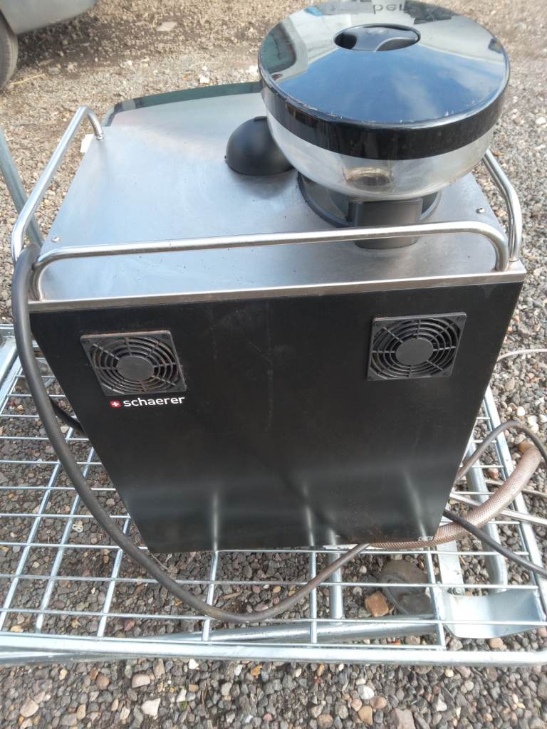 Catering equipment commercial Bean to cup espresso coffee machine trailer restaurant kitchen item 