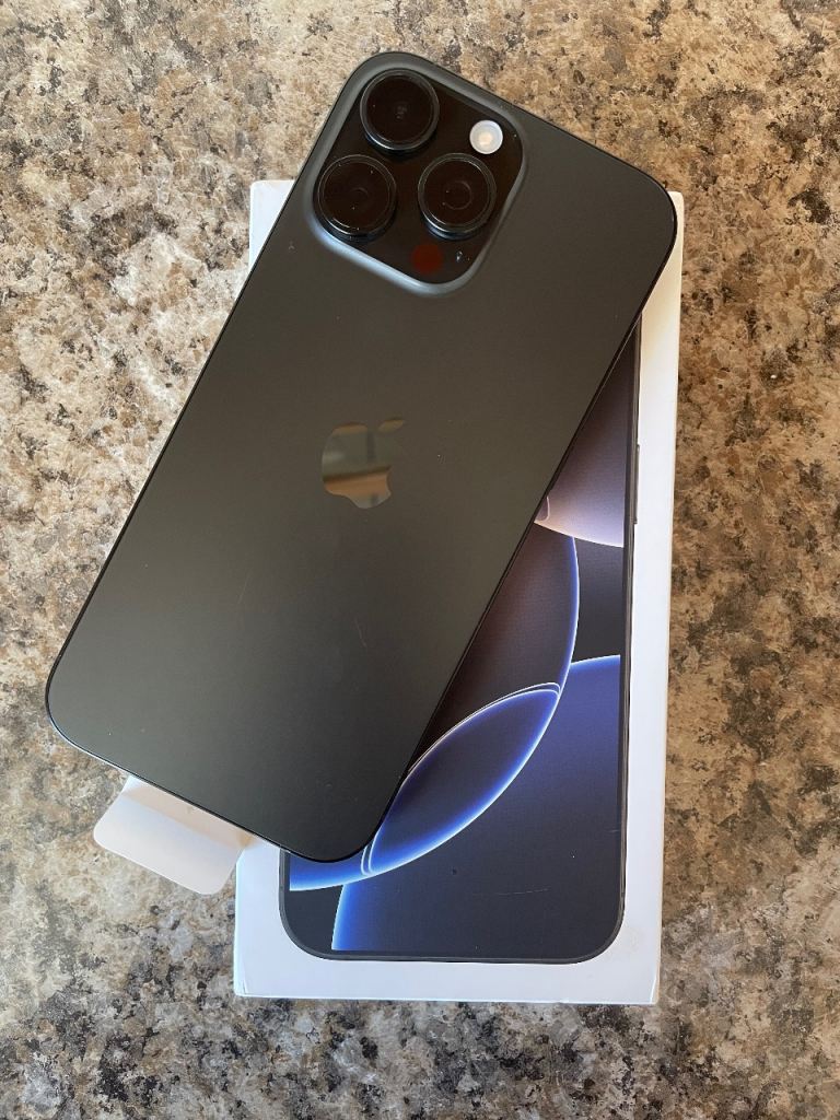 Iphone 16 pro max 256gb black