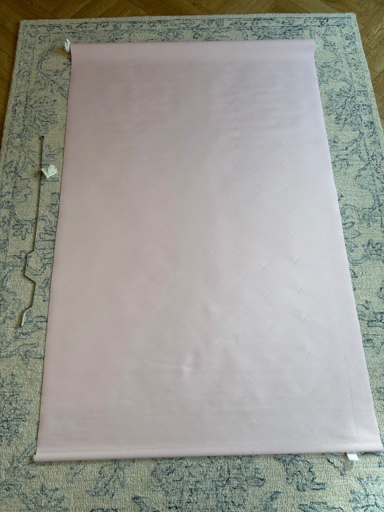 Roller blackout blind 