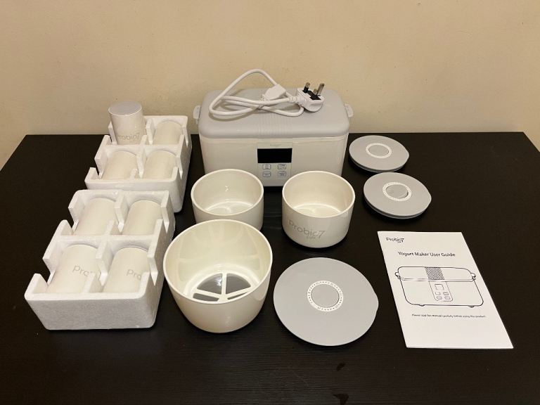 Mint Condition Probio7 Yogurt Maker