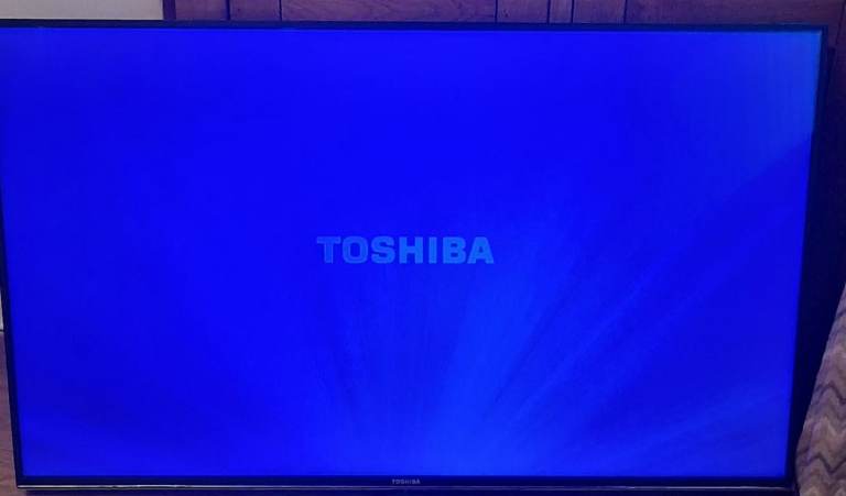 image for Smart TV 43 inches 