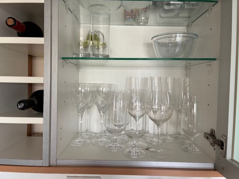 Lot of Glassware – Wine Glasses, Champagne Flutes, Tumblers & More