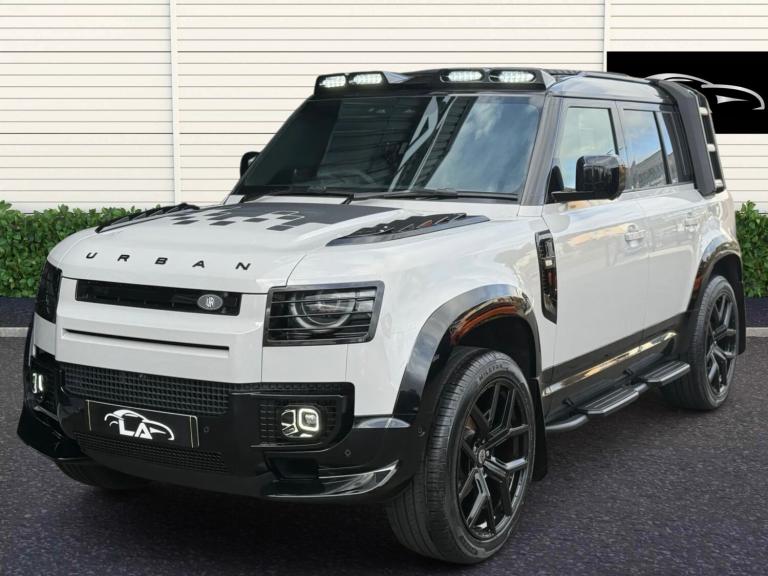 2026 MY 75 LAND ROVER DEFENDER 110 3.0 D250 *URBAN* *PANORAMIC ROOF*