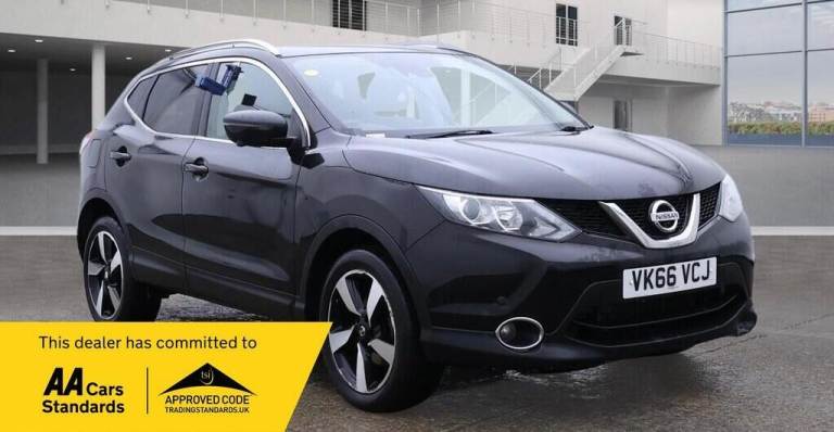 2016 Nissan Qashqai 1.2 DiG-T N-Connecta 5dr HATCHBACK PETROL Manual
