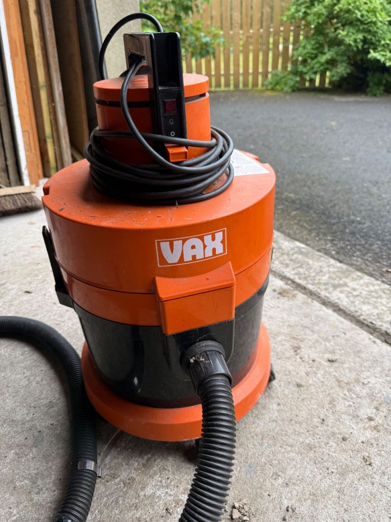 Vax Wet/Dry Vacuum Cleaner - Working Order 