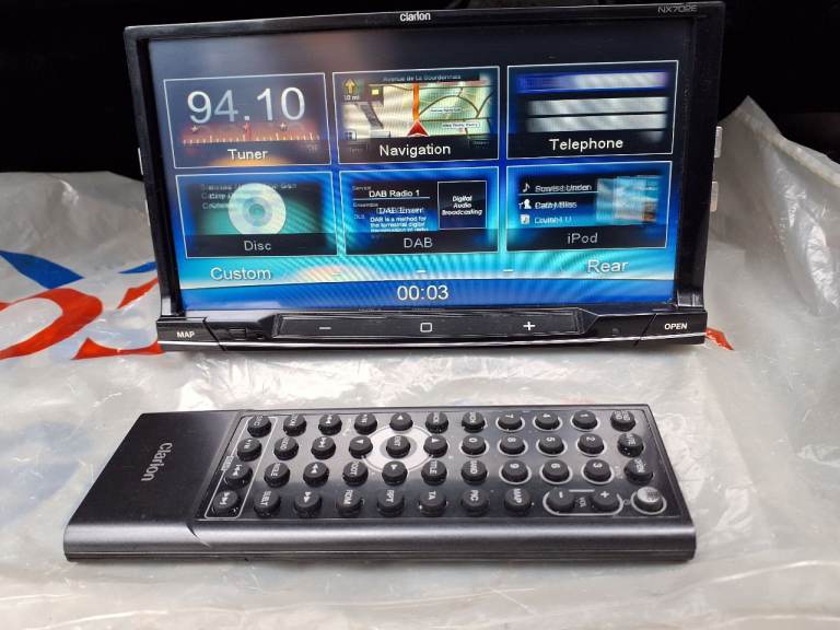 Clarion NX702E multimedia navigation system 