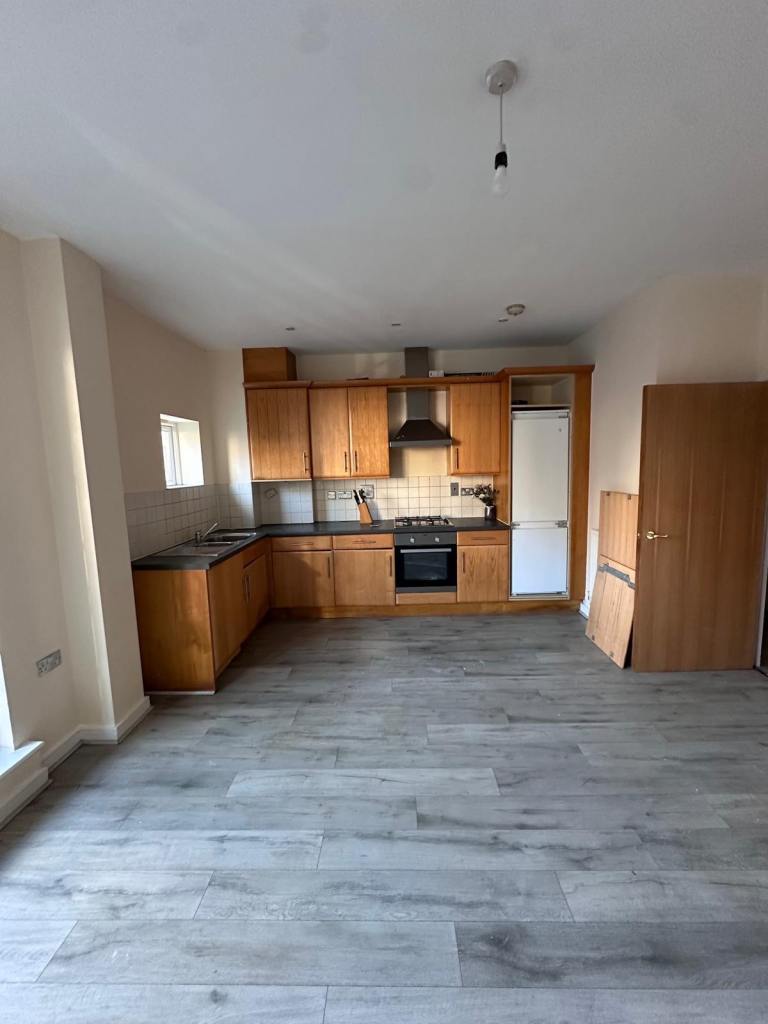 2 bedroom ground floor flat- malthouse place 