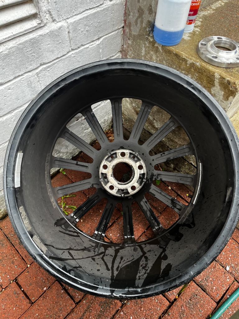 Mercedes Turbine 20” black alloy Rear 