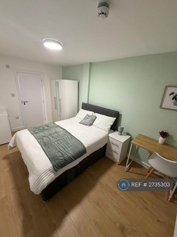 1 bedroom in West End Road, Ruislip, HA4 (#2735303)
